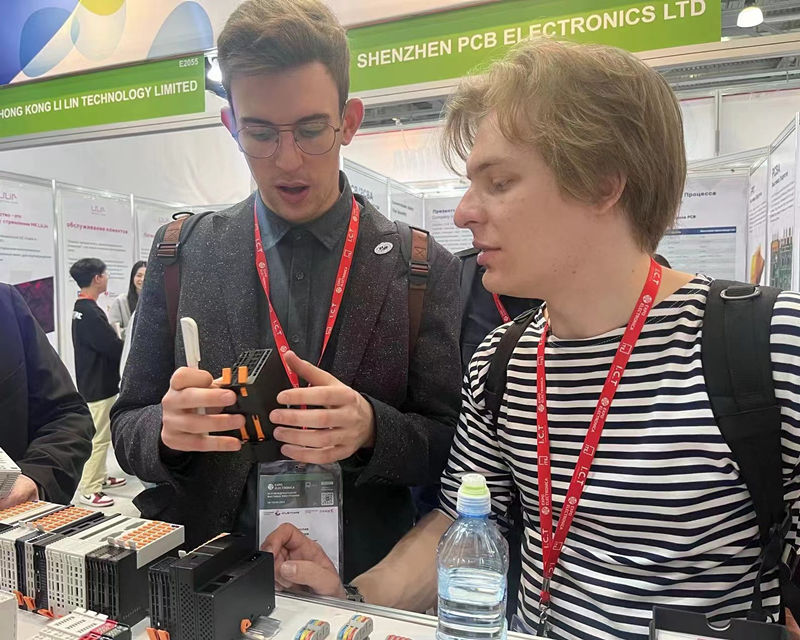 Develop Market Diversification, Seize Opportunities And Challenges —Sanan Participates in the Russian Electronic Components Exhibition